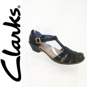 Clarks Womens Black Leather T Strap Sandals 8.5